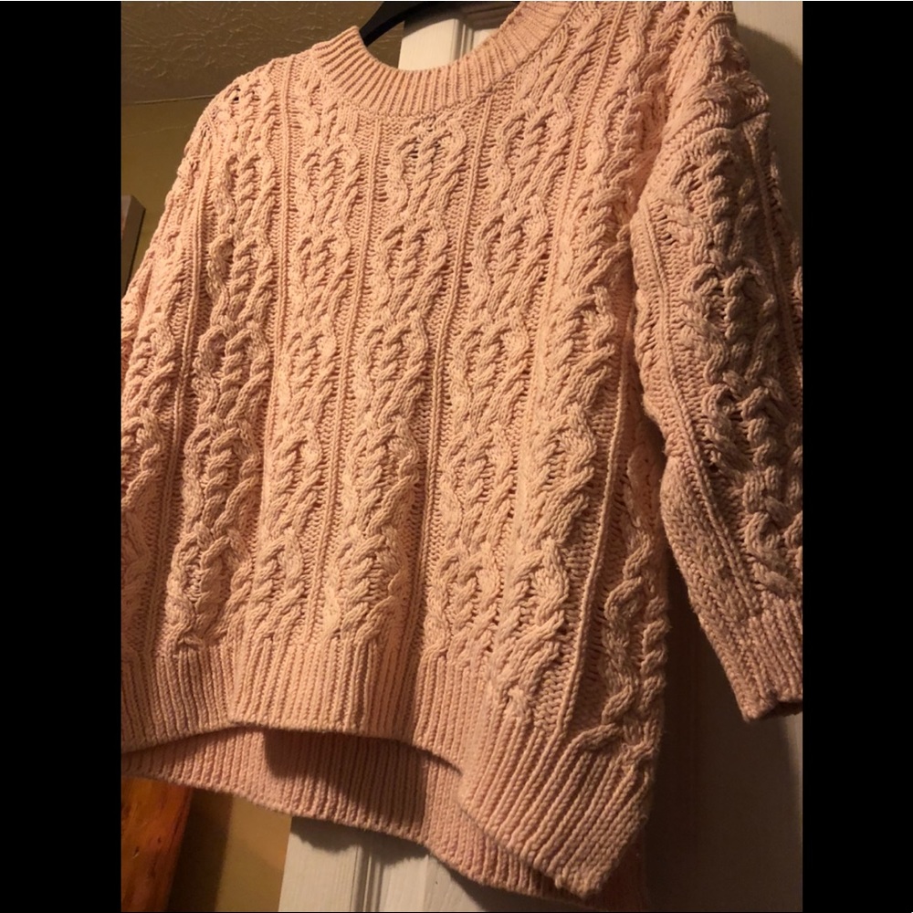 H&M Sweater - Picture 3 of 3